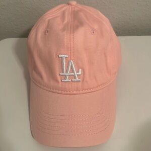 Women’s embro LA baseball adjustable cap